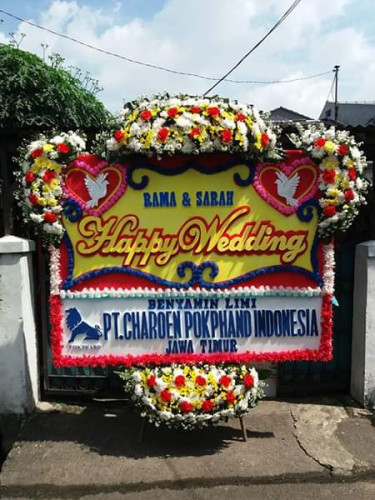 Karangan Bunga Pernikahan  di Malinau
